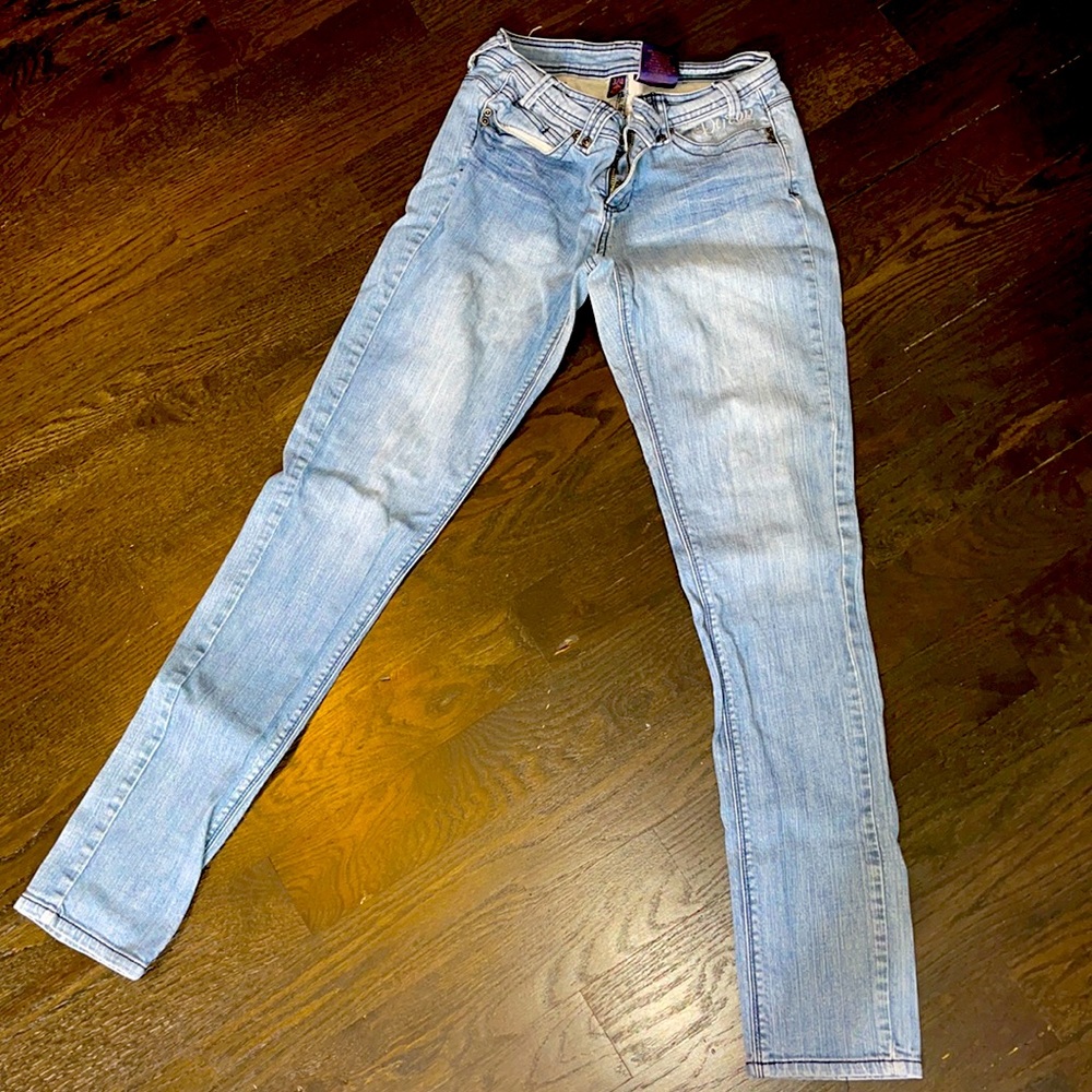 Dereon Denim (Beyoncé) Brand